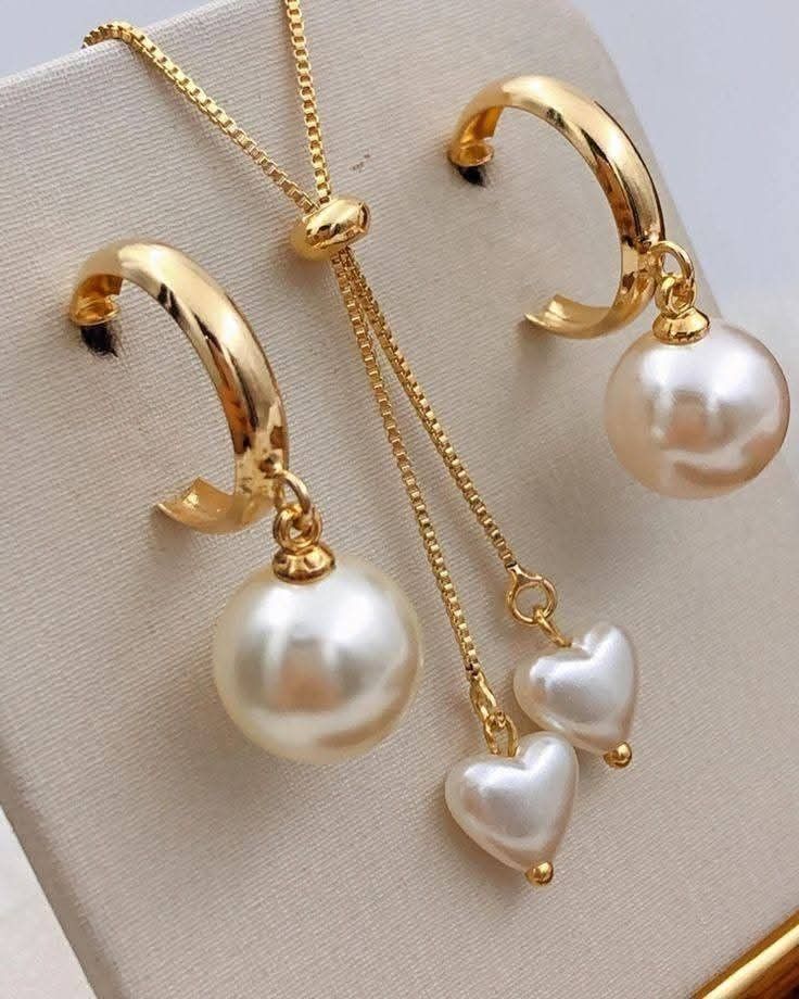 Luxury jewelry hero 5
